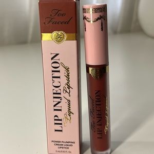 Too Faced
Lip Injection Power Plumping Cream Liquid Lipstick “
Large & In Charge
